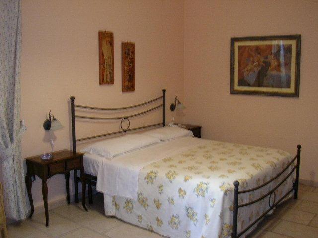 Tavernola - Locanda Di Campagna Battipaglia Cameră foto